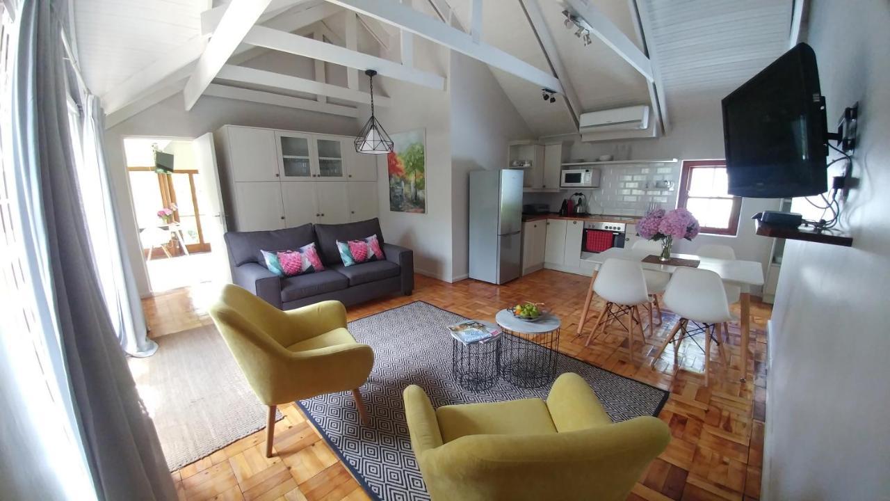 Aan De Vliet Guest House Stellenbosch Exteriör bild